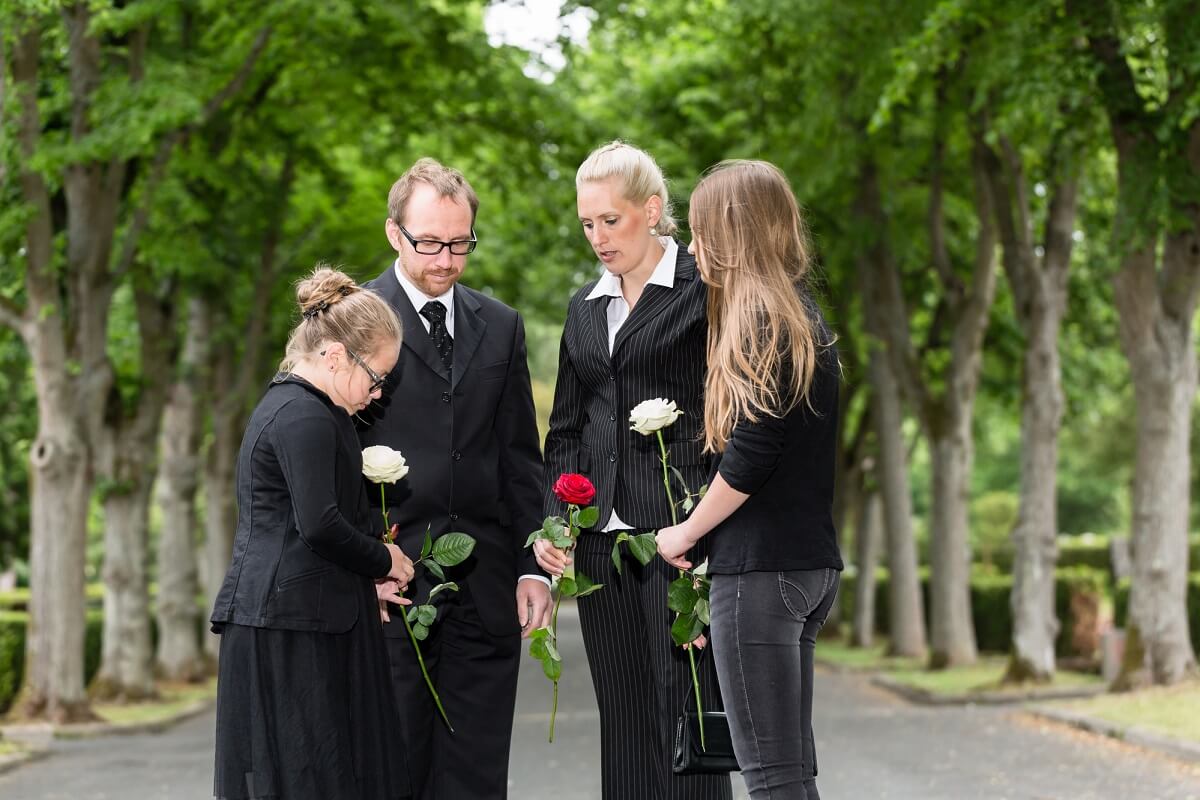 what do you wear to a Catholic funeral